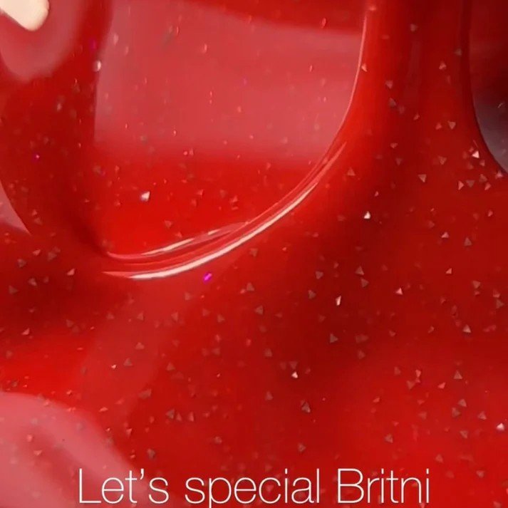 NAILSOFTHENIGHT Let's special Britni - gelinis nagų lakas 10 ml.