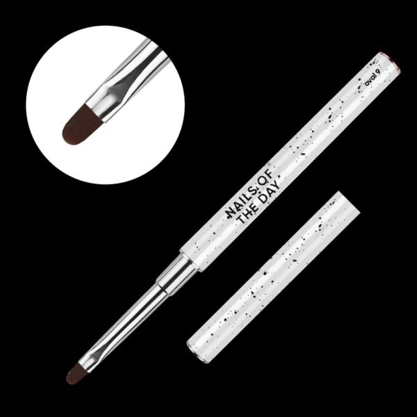 Nailsoftheday Professional Brush Oval, 9mm Nailsoftheday Professional Brush Oval, 9mm