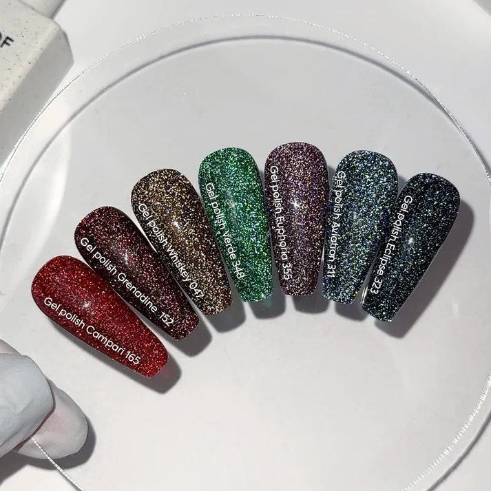 NAILSOFTHEDAY Cocktails gel polish „Aviation“ — melsvai pilkas, atspindintis blizgesį gelinis lakas, 10 ml