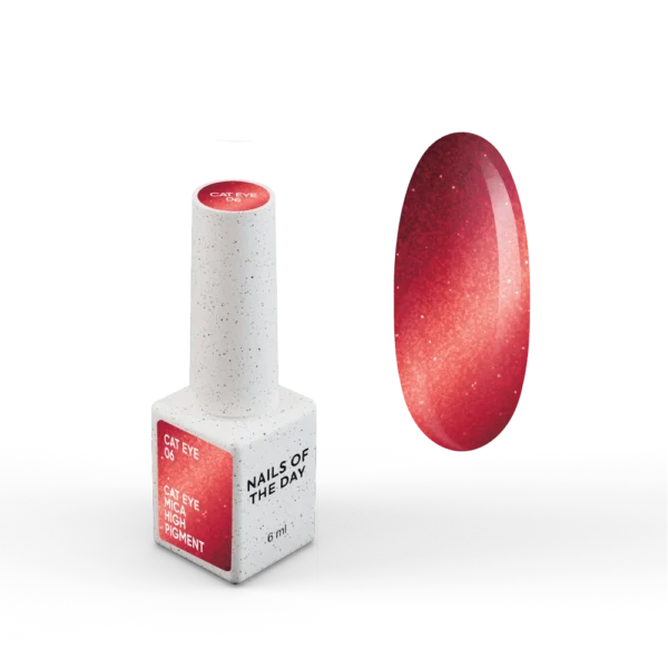 notd_cat-eye_product-card-6 NAILSOFTHEDAY Gelinis lakas „Cat Eye 06“ — raudonas katės akių tipo gelinis lakas su smulkiu blizgesiu ir šviesą atspindinčiu efektu, dengiantis vienu sluoksniu, 6 ml