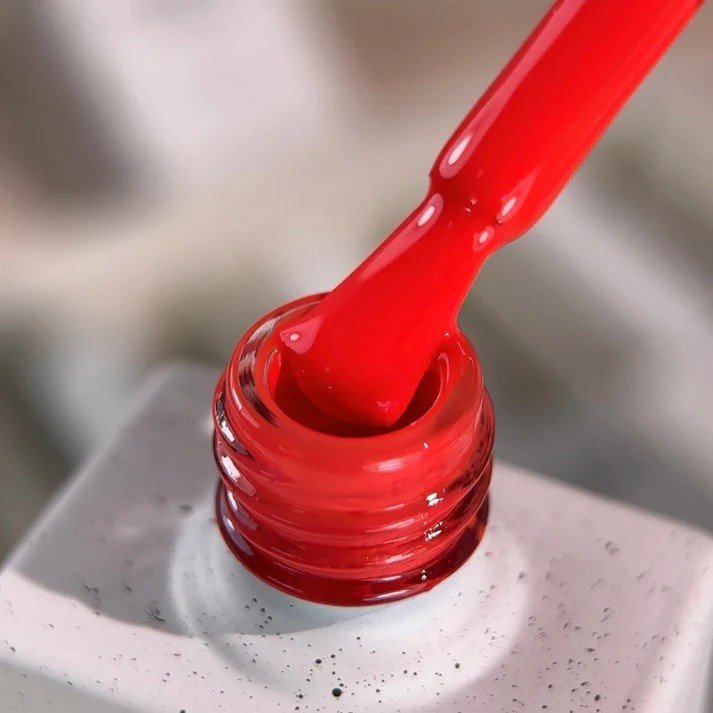 NAILSOFTHEDAY Summer let‘s special „Watermelon-215“ — sodrus koralų raudonumo atspalvis, visiškai padengiantis vienu sluoksniu, 10 ml