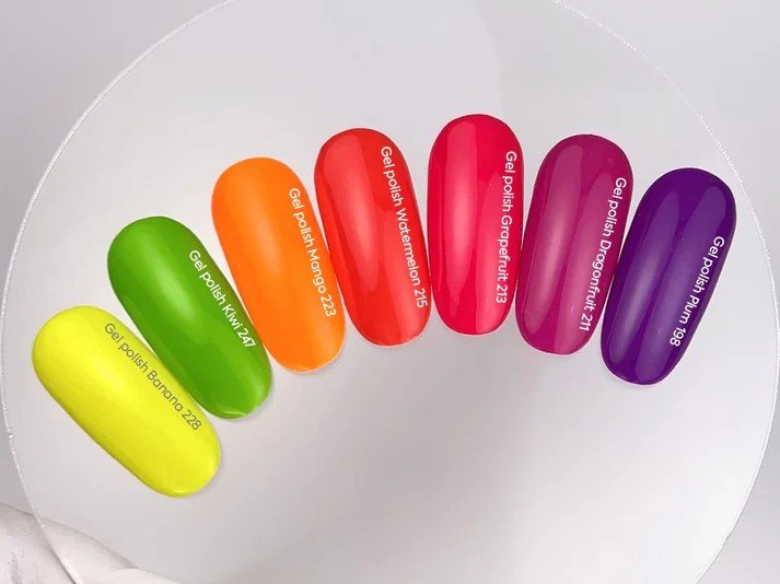 NAILSOFTHEDAY Summer let‘s special Plum-198 — slyvų violetinis gelinis lakas, kuris visiškai padengia vienu sluoksniu, 10 ml