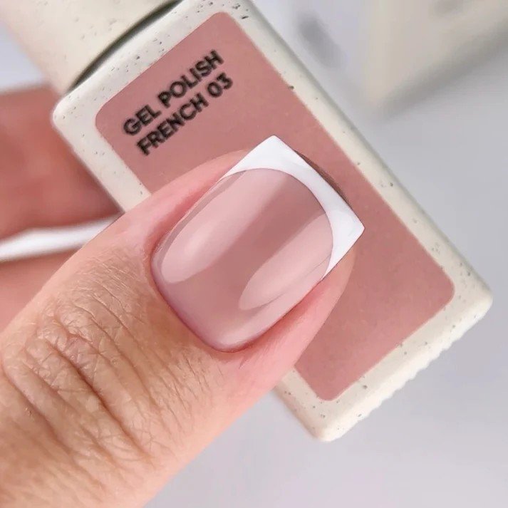 NAILSOFTHEDAY gelinis lakas „French 03“ — kūno spalvos gelinis lakas su sumažintu pigmentacijos lygiu, 10 ml
