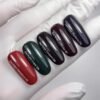 NAILSOFTHEDAY Autum gel polish „Montana“ – tamsiai violetinis gelinis lakas, dengiantis vienu sluoksniu, 10 ml