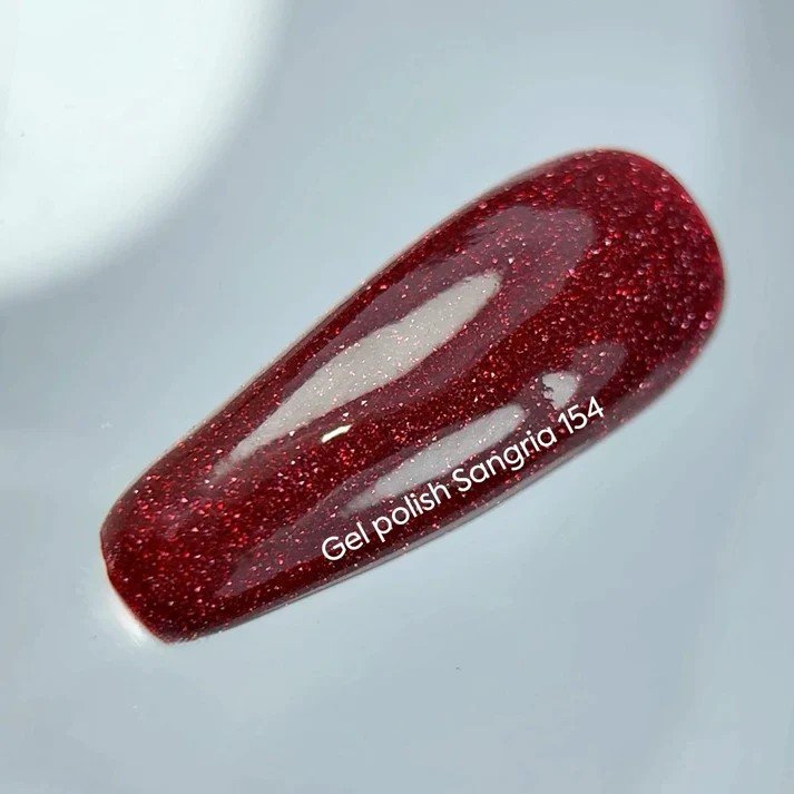 NAILSOFTHENIGHT Sangria – sodrios raudonos spalvos, atspindintis gelinis lakas, 10 ml